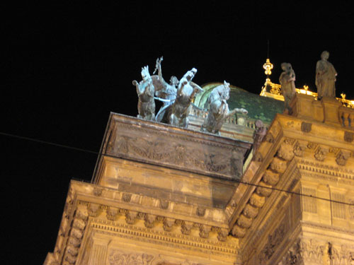 Statuary atop the State Theatre